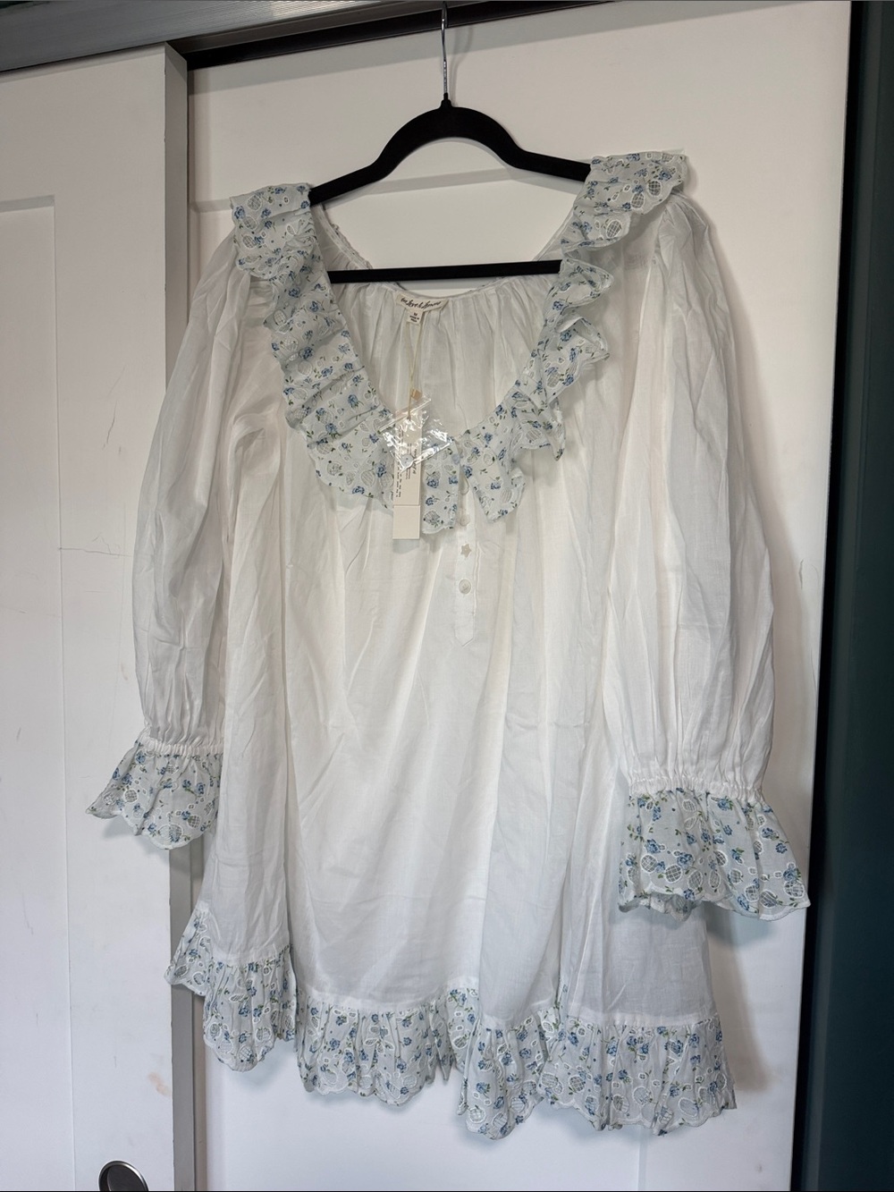 NWT For Love & Lemons Women's White Peasant Blouse with Blue Floral Trim